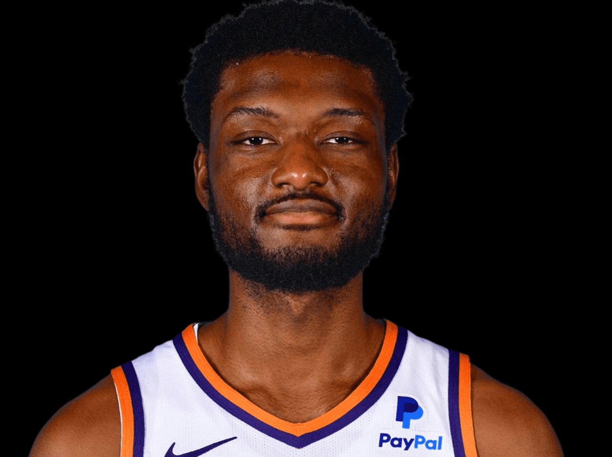 Chimezie Metu